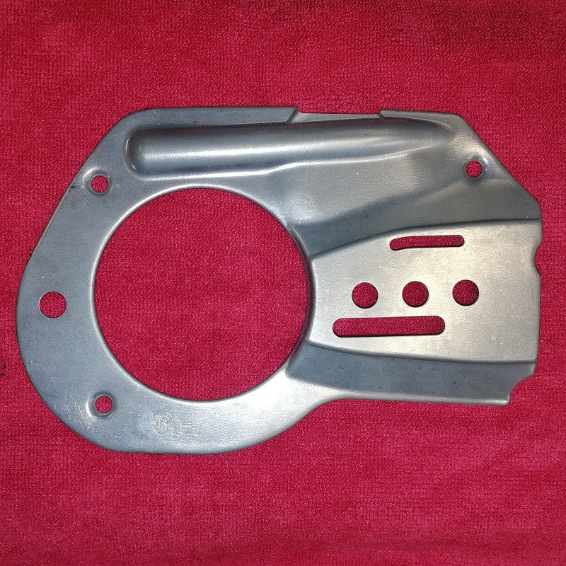 COUVERCLE DE CARTER DOLMAR