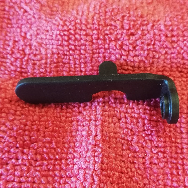 COULISSEAU DE SERRAGE MAKITA DOLMAR